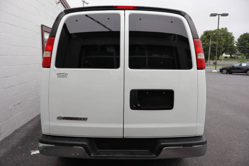 2017 Chevrolet Express LT 3500