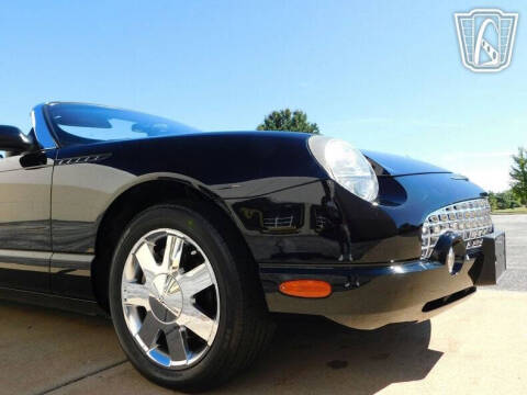 2002 Ford Thunderbird Deluxe