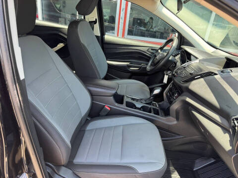 2019 Ford Escape S