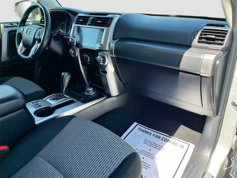 2023 Toyota 4Runner SR5