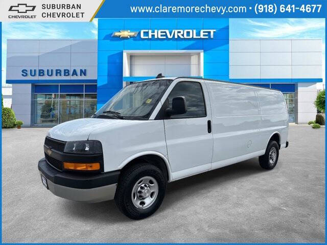 2022 Chevrolet Express 2500