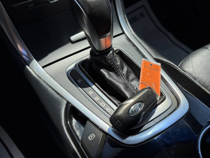 2016 Ford Edge Titanium