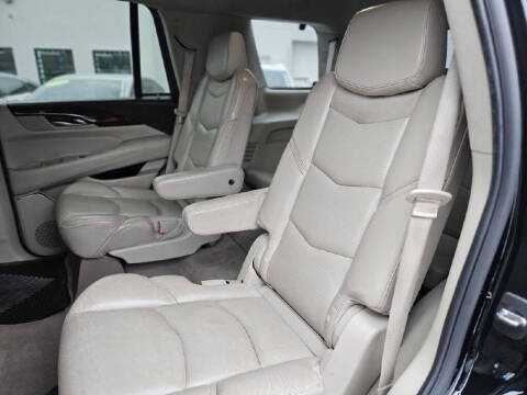 2017 Cadillac Escalade Premium Luxury