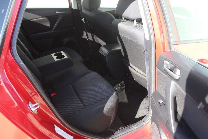 2013 Mazda MAZDA3 i Touring