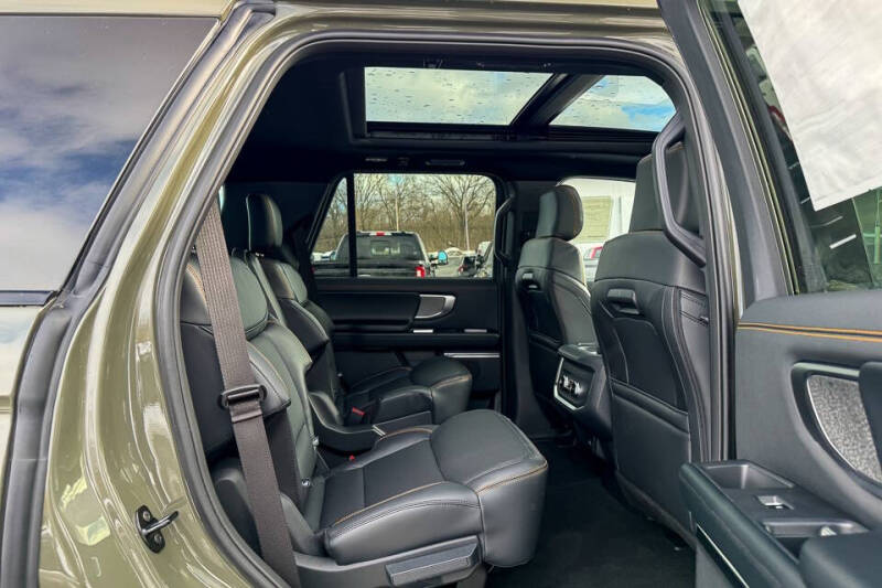 2025 Ford Expedition Tremor