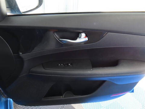 2022 Kia Forte GT Line