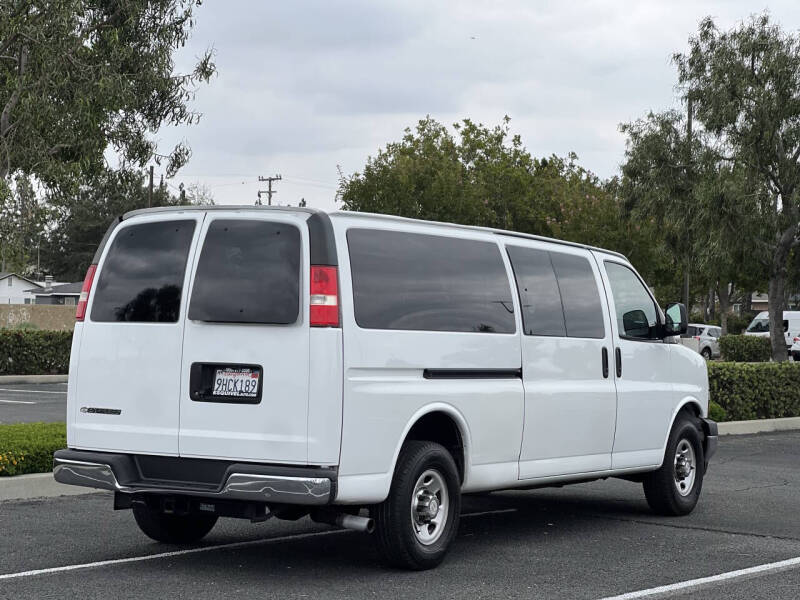 2018 Chevrolet Express LT 3500