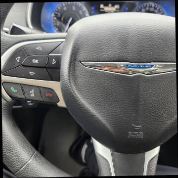 2015 Chrysler 200 LX