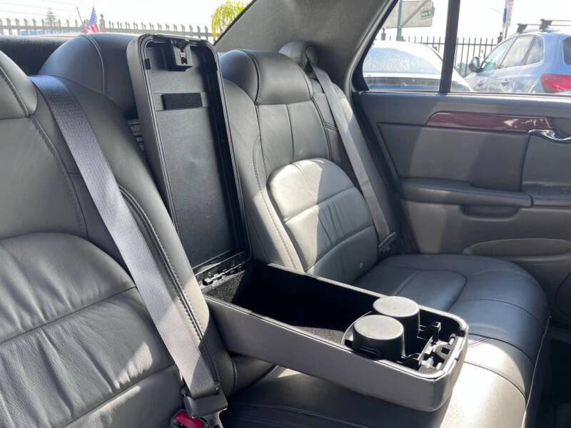 2005 Cadillac DeVille