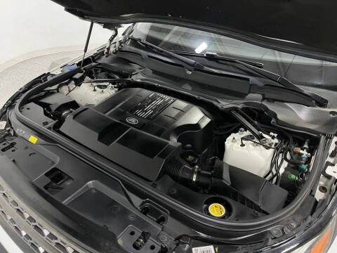 2017 Land Rover Discovery SE