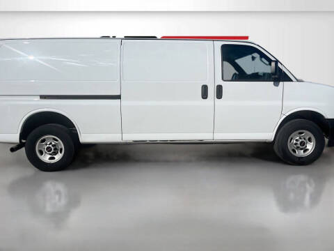 2023 GMC Savana 2500