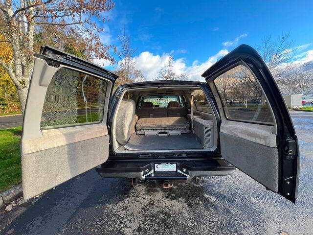 1993 GMC Suburban K2500