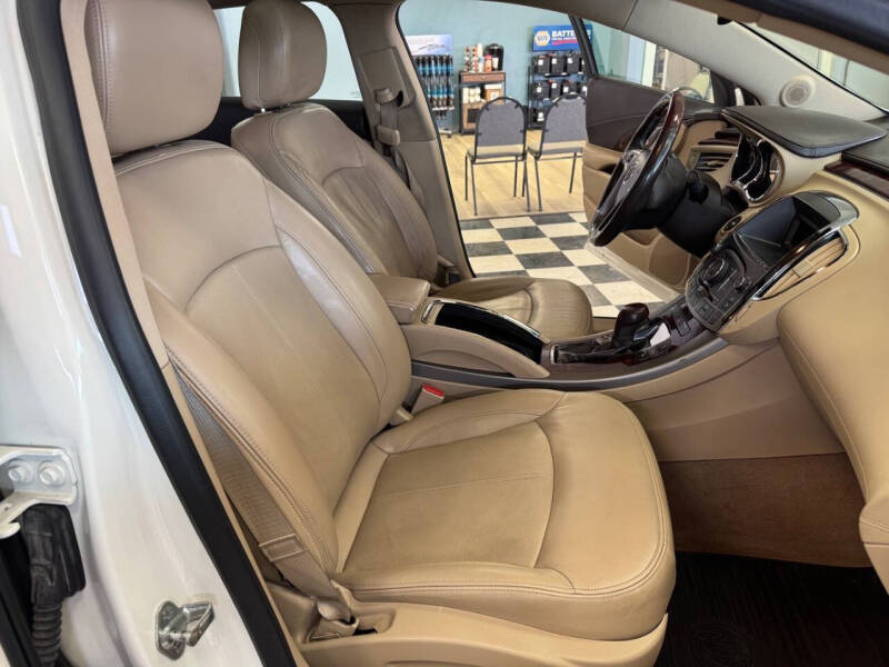 2012 Buick LaCrosse Premium 2