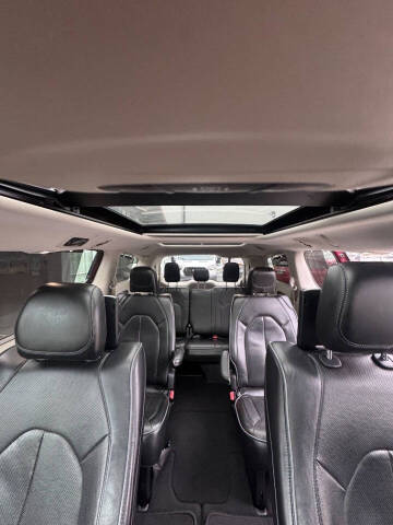 2017 Chrysler Pacifica Limited