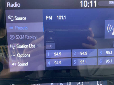 2023 Toyota Sienna LE 8-Passenger