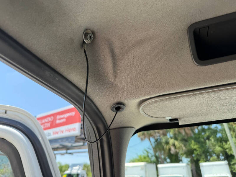 2017 Freightliner M2 106