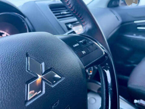 2018 Mitsubishi Outlander Sport LE