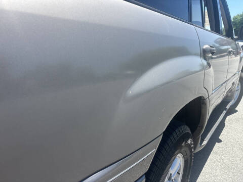 2000 Lexus LX 470