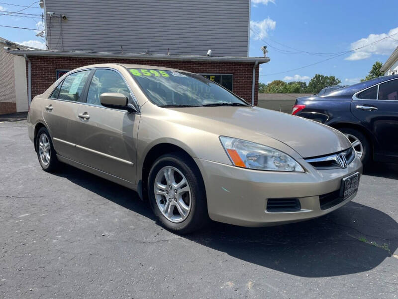 2006 Honda Accord for sale at GREG'S EAGLE AUTO SALES in Massillon OH