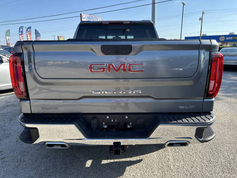 2021 GMC Sierra 1500 SLT