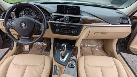 2013 BMW 3 Series 328i