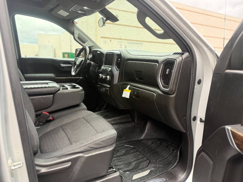 2020 GMC Sierra 1500 SLE