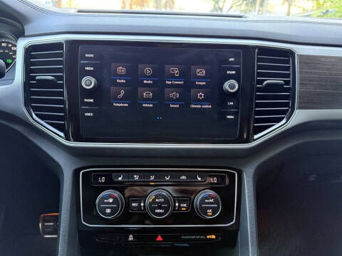 2018 Volkswagen Atlas V6 SEL 4Motion