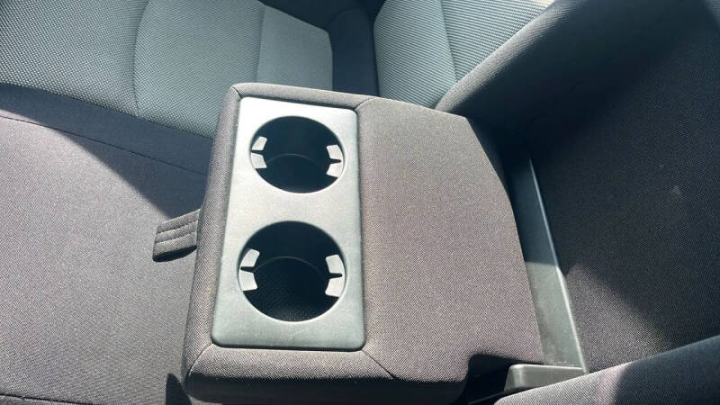 2013 Chevrolet Cruze LS Auto