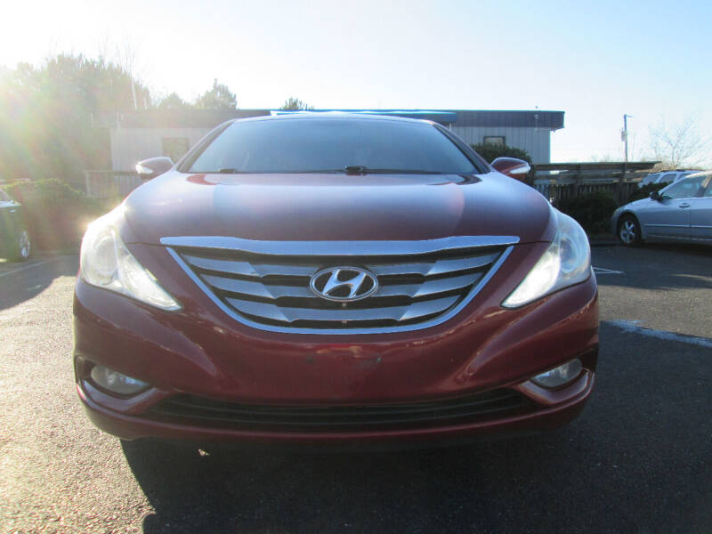2013 Hyundai Sonata for sale at Olde Mill Motors in Angier NC