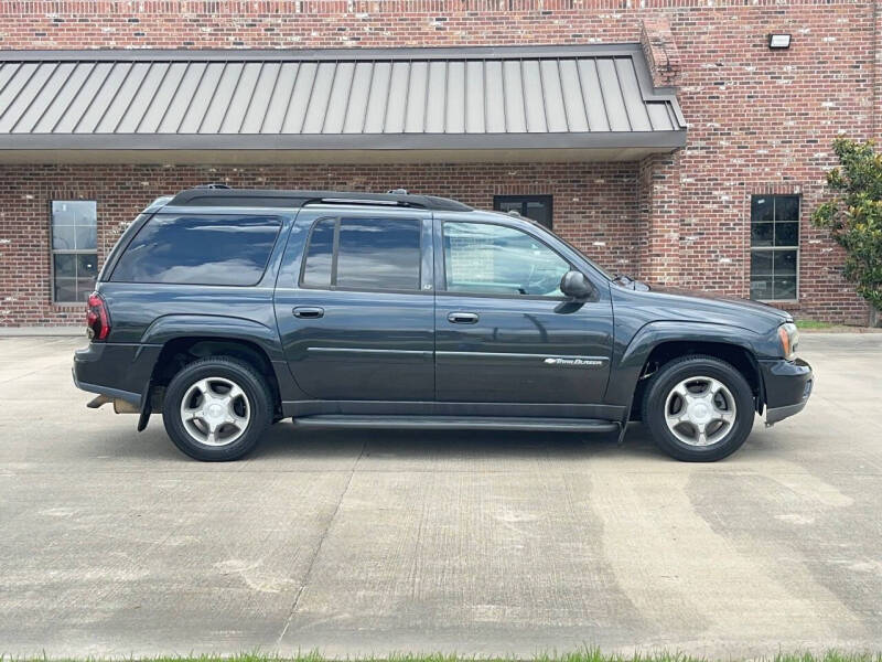 2004 Chevrolet TrailBlazer EXT LT