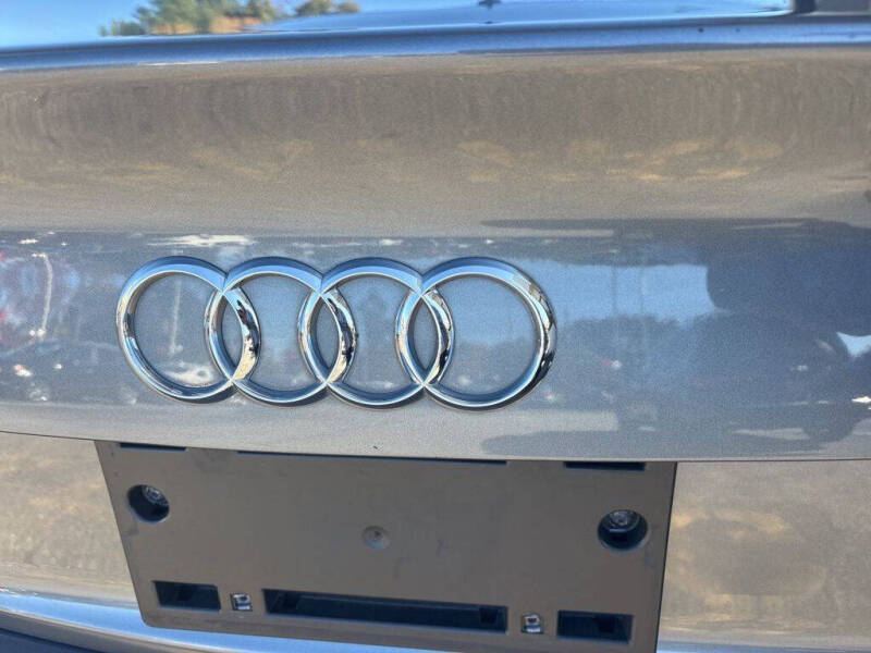 2016 Audi A4 2.0T quattro Premium