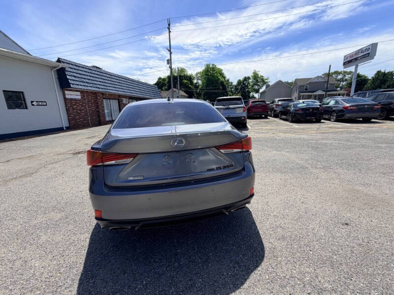 2018 Lexus IS 350