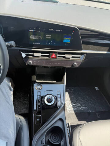 2025 Kia Niro Plug-In Hybrid EX