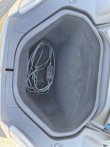 2016 Tesla Model S P85D