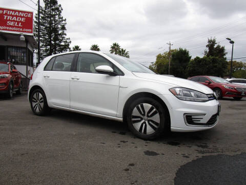 2019 Volkswagen e-Golf SE