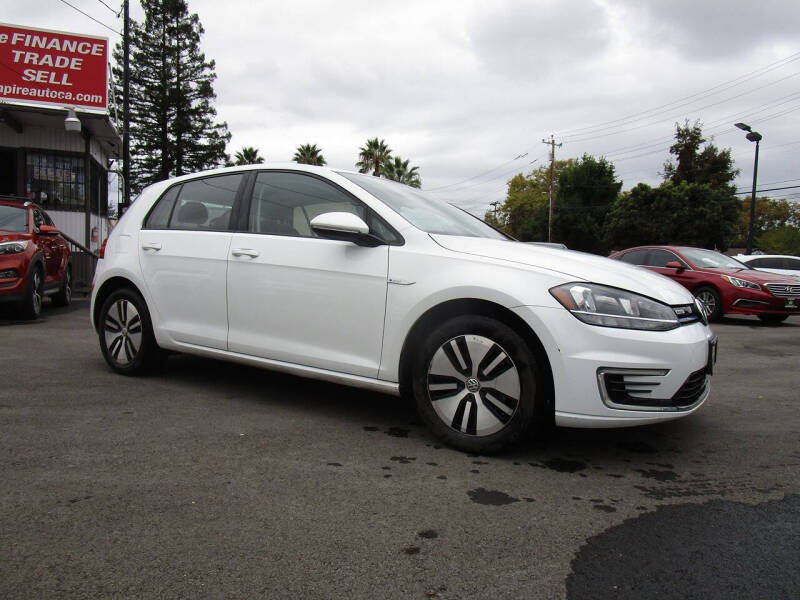 2019 Volkswagen e-Golf SE
