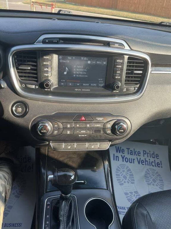 2017 Kia Sorento EX V6