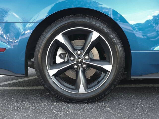 2021 Ford Mustang EcoBoost