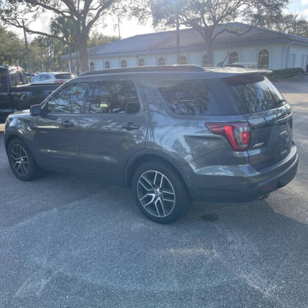 2019 Ford Explorer Sport