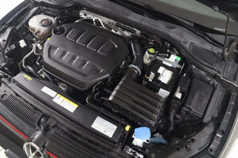 2024 Volkswagen Golf GTI S