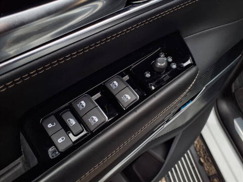 2023 Jeep Grand Wagoneer Obsidian