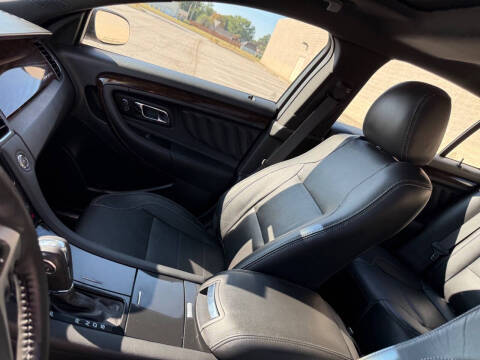 2014 Ford Taurus Limited