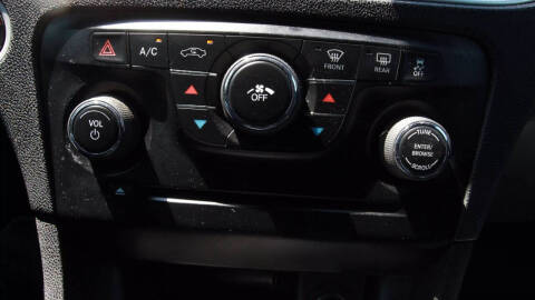 2013 Dodge Charger SE