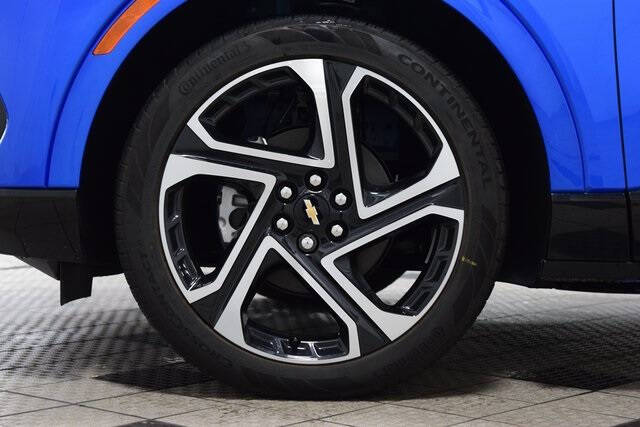 2026 Chevrolet Equinox EV LT 2