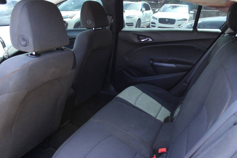 2017 Chevrolet Cruze LS Auto