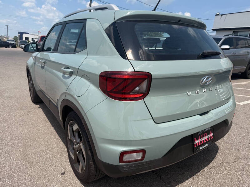 2025 Hyundai Venue SEL