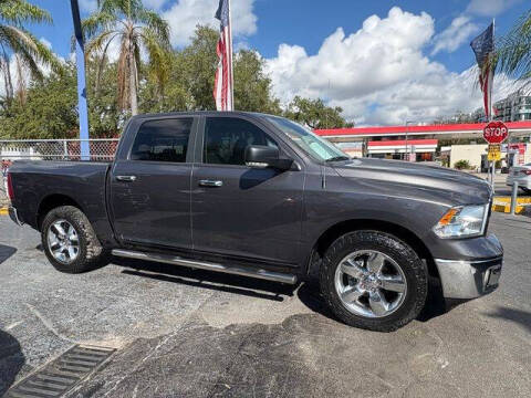 2018 RAM 1500 SLT