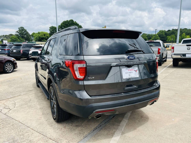 2017 Ford Explorer XLT