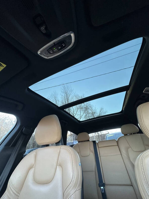 2018 Volvo V90 Cross Country T5