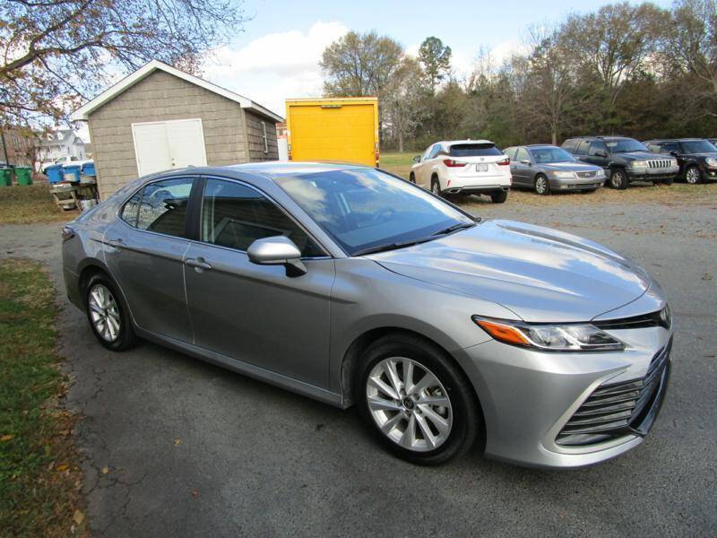 2024 Toyota Camry LE